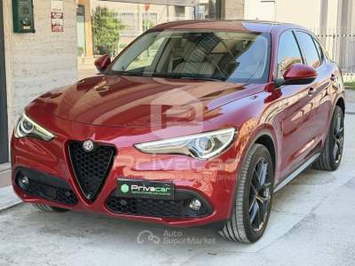 Alfa Romeo Stelvio ALFA ROMEO Stelvio 2.2 Turbodiesel 210 CV AT8 Q4 Business Rosso usata Padova