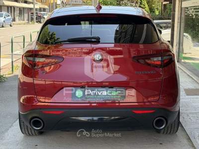 Alfa Romeo Stelvio ALFA ROMEO Stelvio 2.2 Turbodiesel 210 CV AT8 Q4 Business Rosso usata Padova