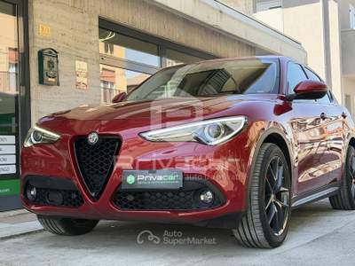 Alfa Romeo Stelvio ALFA ROMEO Stelvio 2.2 Turbodiesel 210 CV AT8 Q4 Business Rosso usata Padova
