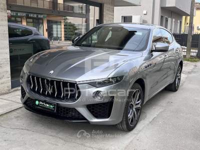 Maserati Levante MASERATI Levante MHEV 330 CV AWD GT Grigio usata Padova