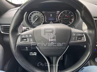 Maserati Levante MASERATI Levante MHEV 330 CV AWD GT Grigio usata Padova