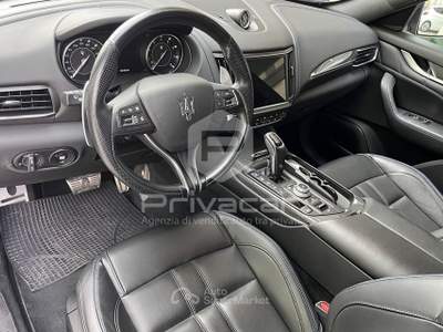 Maserati Levante MASERATI Levante MHEV 330 CV AWD GT Grigio usata Padova
