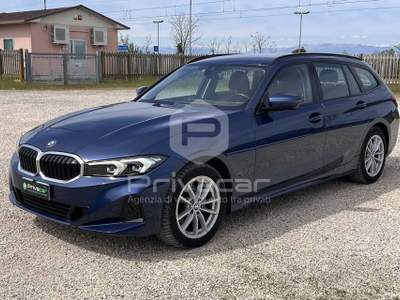 BMW Serie 3 320d BMW 320d 48V xDrive Touring Blu/Azzurro usata Padova