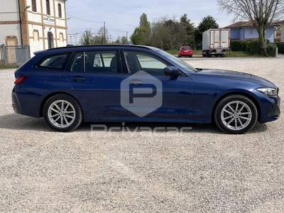 BMW Serie 3 320d BMW 320d 48V xDrive Touring Blu/Azzurro usata Padova
