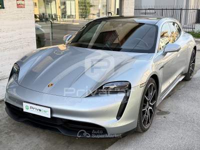 Porsche Taycan PORSCHE Taycan Sport Turismo Grigio usata Padova