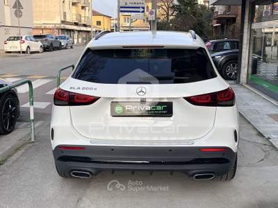 Mercedes-Benz GLA MERCEDES GLA 200 d Automatic Premium Bianco usata Padova