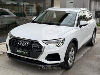 Audi Q3 AUDI Q3 45 TFSI e S tronic Business Bianco usata Padova