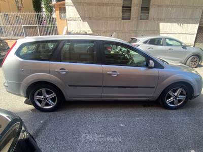 Ford Focus/Focus C-Max Circa 200.000 km, tenuta sempre in box privato. Grigio usata Roma