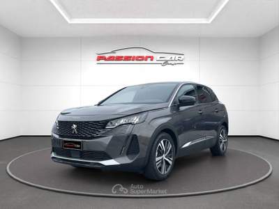 Peugeot 3008 1.6 hybrid4 phev Allure Pack 300cv e-eat8 Grigio usata Ceprano