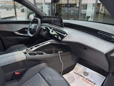 Peugeot 3008 1.2 hybrid Allure 145cv AUTOM CON TELECAM 360 Nero usata Latina