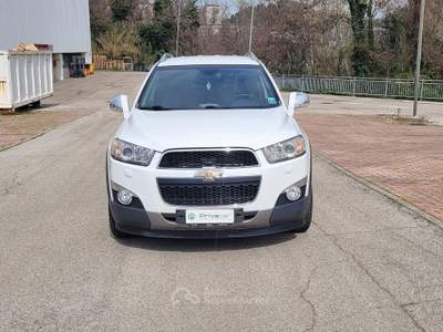Chevrolet Captiva CHEVROLET Captiva 2.2 VCDi 184CV 4WD LTZ Bianco usata San Benedetto del Tronto