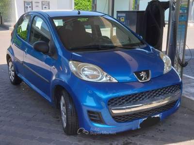 Peugeot 107 peugeot 107 neo patentati Blu/Azzurro usata Cernusco Lombardone