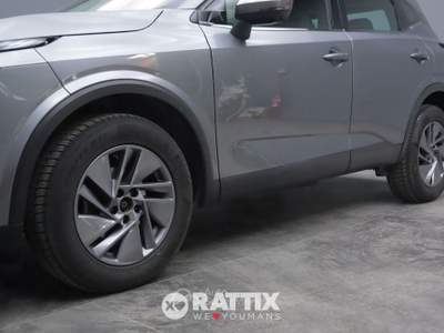 Nissan Qashqai qashqai 1.3 mhev business 2wd 158cv xtronic Grigio usata Barzago