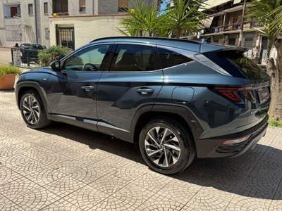 Hyundai Tucson 1.6 CRDI 136CV 48V XLINE 2wd Blu/Azzurro usata Cerignola