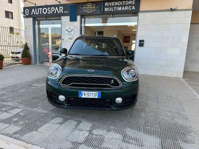 MINI Cooper vettura in eccellenti condizioni Verde usata Canosa di Puglia