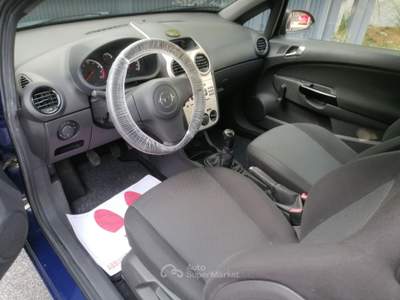 Opel Corsa 🚗 Opel Corsa 📅 Blu/Azzurro usata Roma