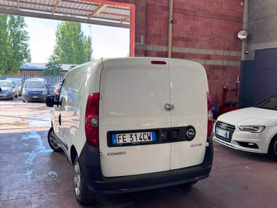 Opel Combo bell combo con soòlo 100000 km usata Cerro al Lambro