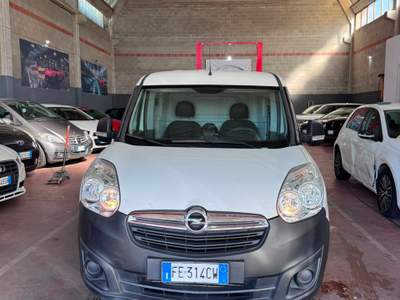 Opel Combo bell combo con soòlo 100000 km usata Cerro al Lambro