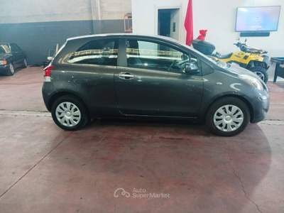 Toyota Yaris benzina automatica usata Cerro al Lambro