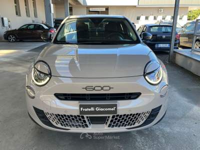 Fiat 600 1.2 hybrid business 110cv auto Beige usata Assago