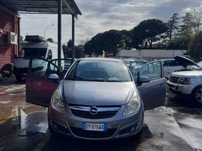 Opel Corsa con solo 100000 km usata Cerro al Lambro