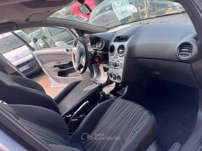 Opel Corsa con solo 100000 km usata Cerro al Lambro