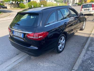 Mercedes-Benz Classe C MERCEDES BENZ 220 D Nero usata Figline e Incisa Valdarno