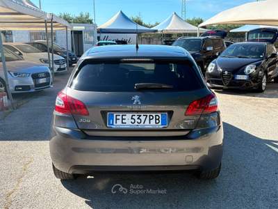 Peugeot 308 Peugeot 308 BLUEHDI 120 SES GT LINE (88 KW) usata Terlizzi