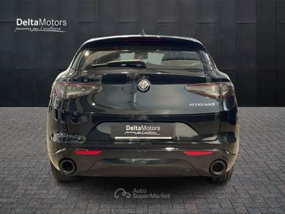 Alfa Romeo Stelvio  - stelvio 2.2 t ti rwd 160cv auto Nero usata Ancona