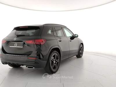 Mercedes-Benz GLA  - gla 180 amg line premium plus auto Nero usata Livorno