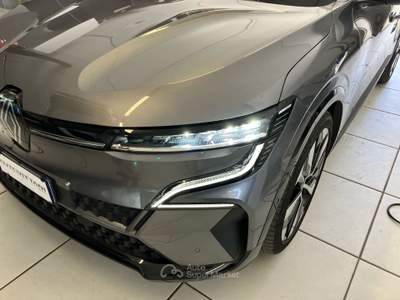 Renault Mégane Megane E-Tech Elec. Techno EV60 AC22 optimum charge Grigio usata Como