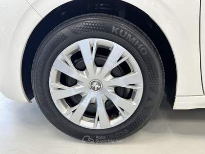 Peugeot 208 1.2 PureTech Active Bianco usata Moncalieri