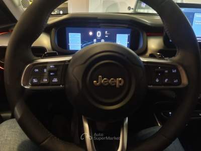 Jeep Avenger Avenger 1.2 Turbo 110 CV e-Hybrid Summit Bianco usata RENDE