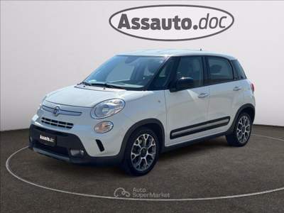 Fiat 500L 1.6 mjt Trekking 120cv Bianco usata Gaglianico
