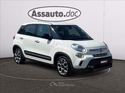 Fiat 500L 1.6 mjt Trekking 120cv Bianco usata Gaglianico