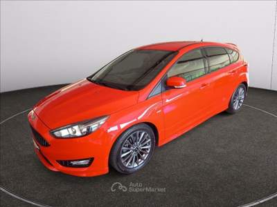 Ford Focus 5p 1.0 ecoboost ST-Line s&s 125cv Rosso usata Gaglianico
