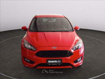 Ford Focus 5p 1.0 ecoboost ST-Line s&s 125cv Rosso usata Gaglianico