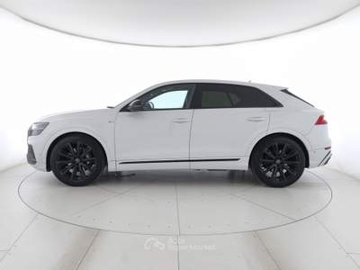 Audi Q8 55TFSI 340CV quattro tiptronic Sport Bianco usata Verona