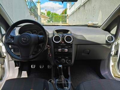 Opel Corsa Solo 57000 km, tenuta sempre in box. Bianco usata Orbassano