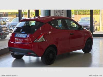 Lancia Ypsilon Ypsilon 1.2 69 CV 5p. GPL Ecochic Ele.Bl Rosso usata San Giuliano Terme