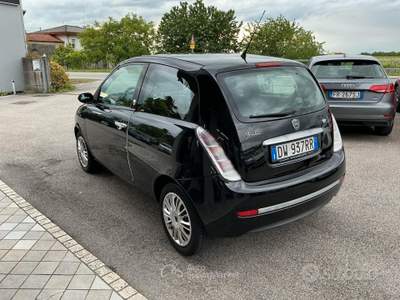 Lancia Ypsilon GPL Neopatentati usata Chiarano