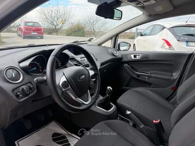 Ford Fiesta 1.2 Benzina Neopatentati usata Chiarano