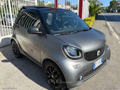 Smart ForTwo fortwo 90 0.9T twinamic cabrio Passion Grigio usata Cava de' Tirreni