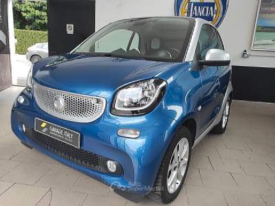 Smart ForTwo 1.0 twinamic Sport NEOPATENTATI usata Bulgarograsso