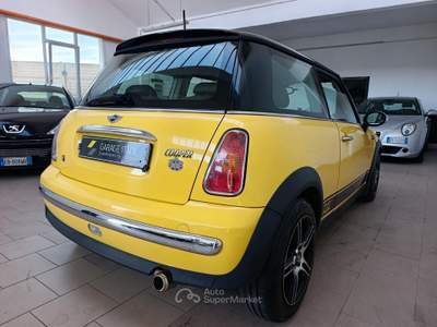 MINI Clubman 1.6 16V Cooper NEOPATENTATI ISCRIVIBILE ASI usata Bulgarograsso