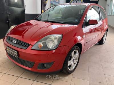 Ford Fiesta 3p. Titanium NEOPATENTATI Marrone usata Bulgarograsso