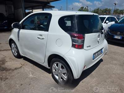 Toyota iQ Multidrive usata Pompei