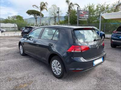 Volkswagen Golf 5p. Comfortline BlueMotion usata SESSA AURUNCA