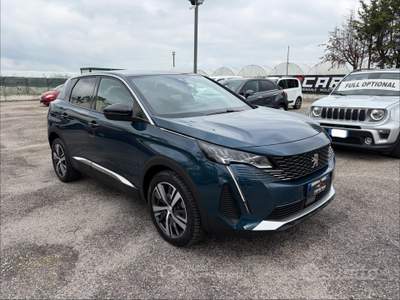 Peugeot 3008 S&S EAT8 Allure Pack usata SESSA AURUNCA