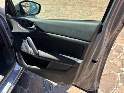 Peugeot 308 S&S SW Allure usata Pieve di Cento